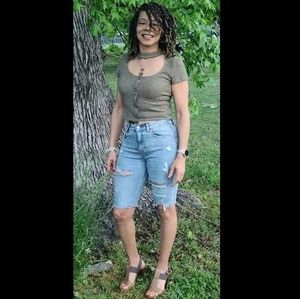 Meet your Posher, Felissa